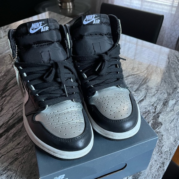 Silver Toe Jordan 1 - Picture 5 of 8